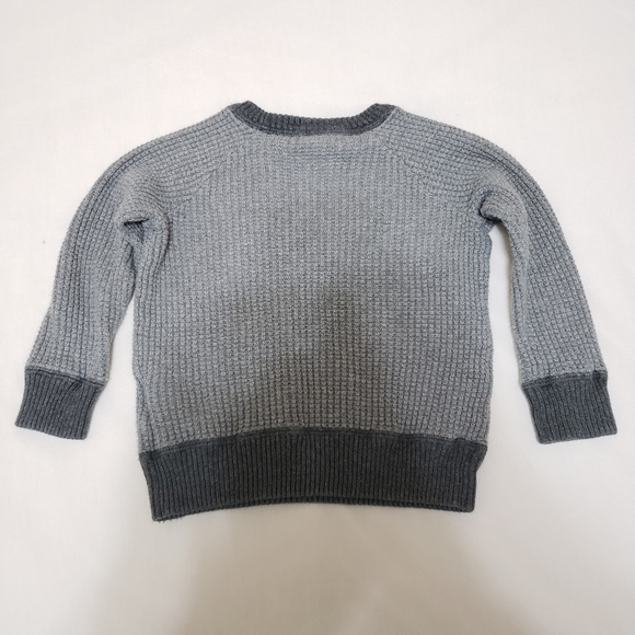 Baby GAP Gray Crewneck Sweater 2T - Picture 2 of 2